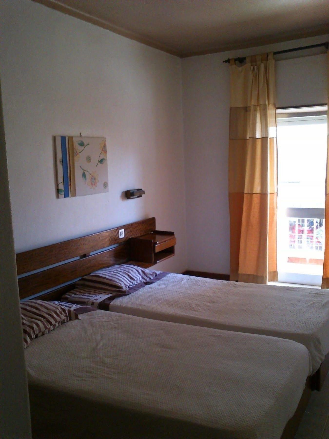Hotel Apartamento Iate Portimão Eksteriør billede
